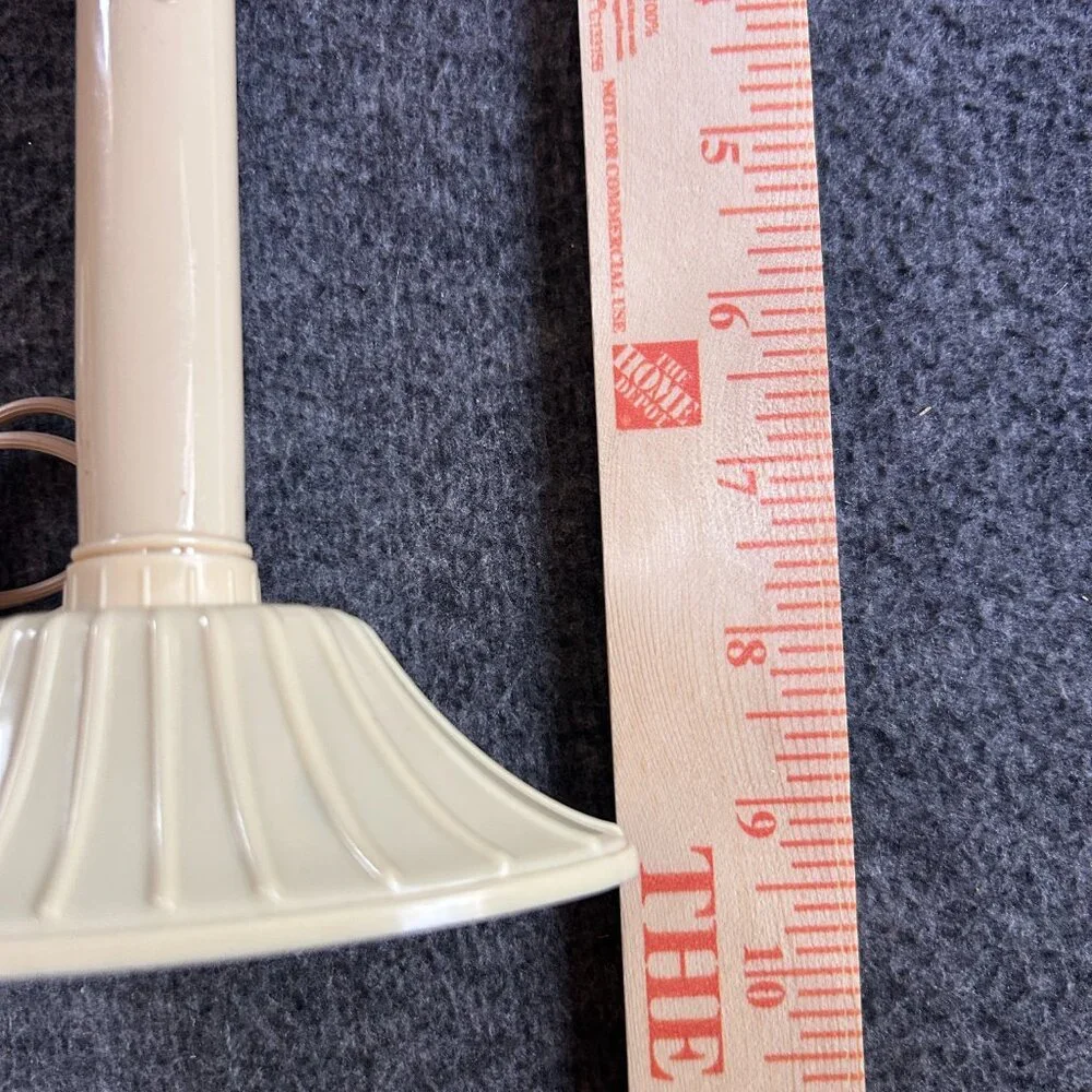 VINTAGE CHRISTMAS WINDOW ELECTRIC PLASTIC WAX DRIP‎ SINGLE CANDLE STICK LIGHTS